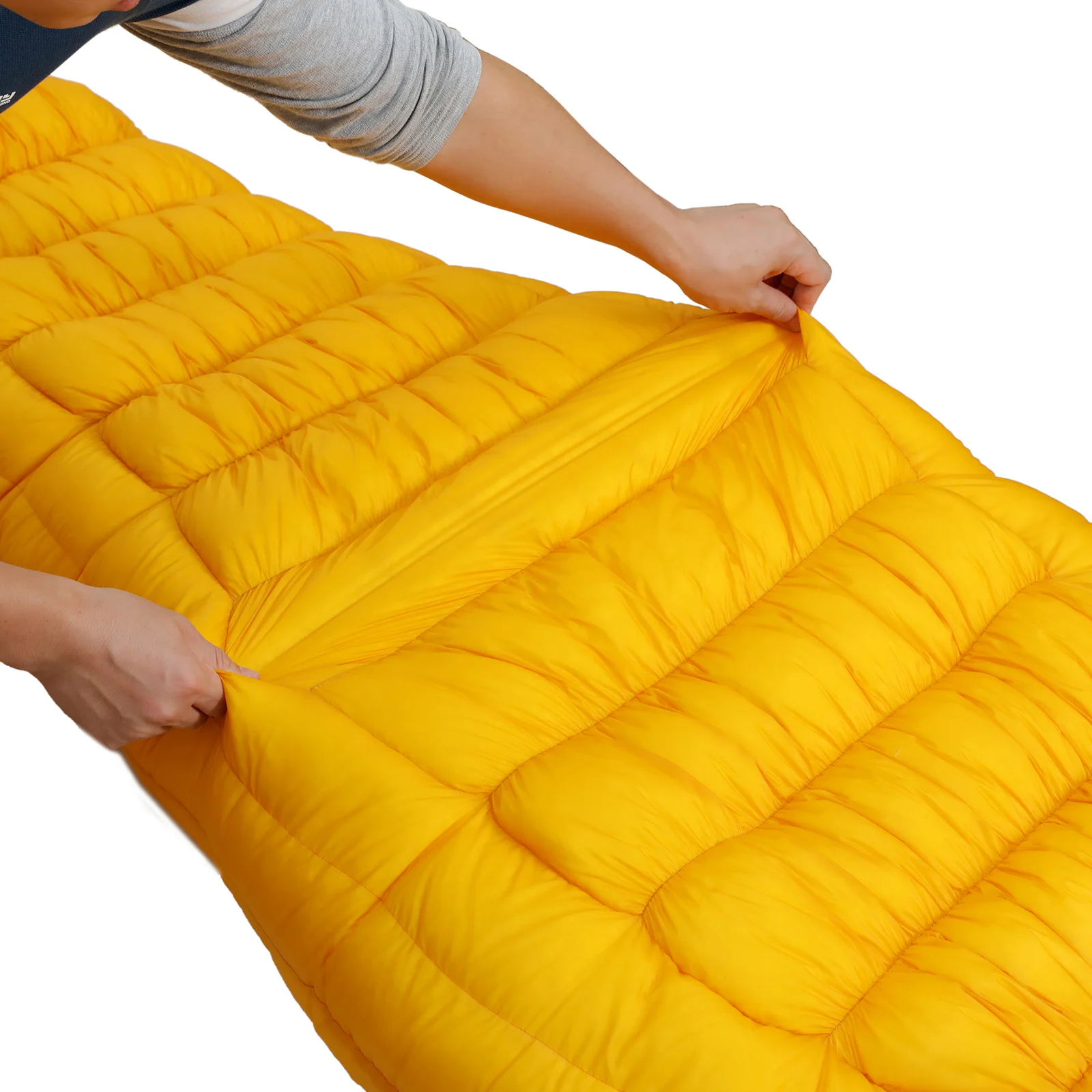 Alpine Guest Ultralight Duck Down Fill Sleeping Bag - Image 5